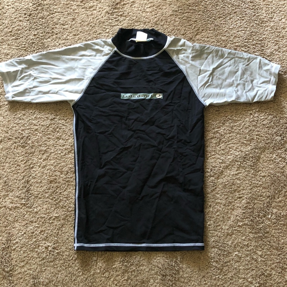 Boys SKIN/BOARD surf shirt